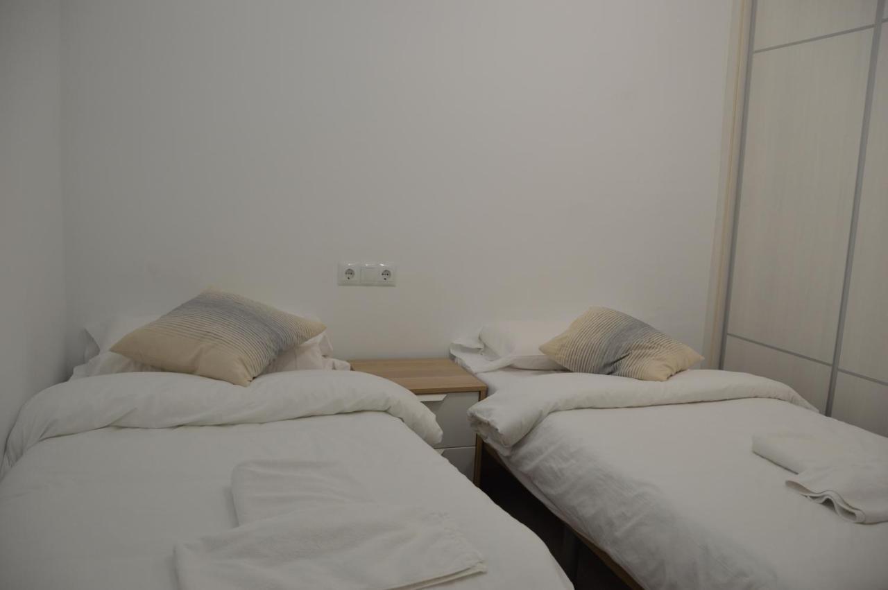Apts Ara With Pool Benidorm Zewnętrze zdjęcie