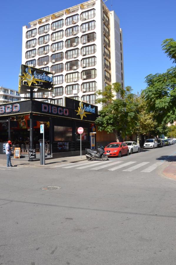 Apts Ara With Pool Benidorm Zewnętrze zdjęcie