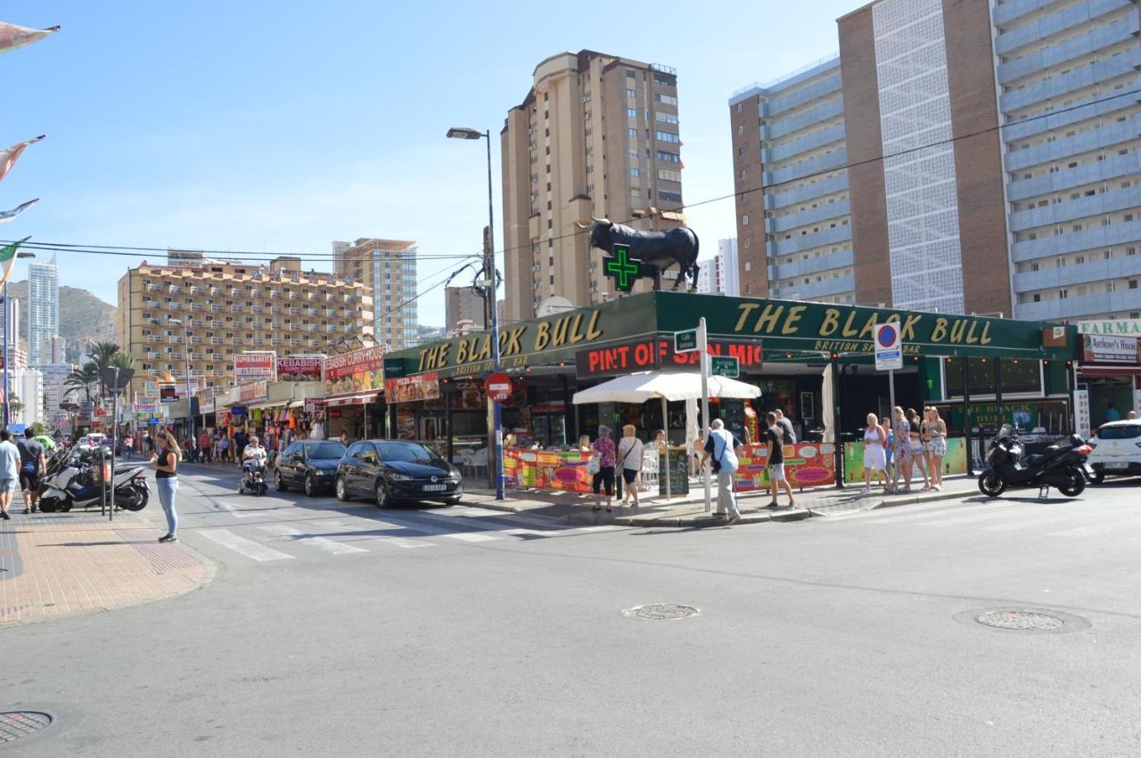 Apts Ara With Pool Benidorm Zewnętrze zdjęcie