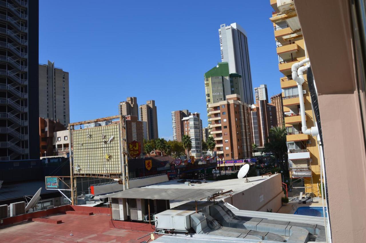 Apts Ara With Pool Benidorm Zewnętrze zdjęcie